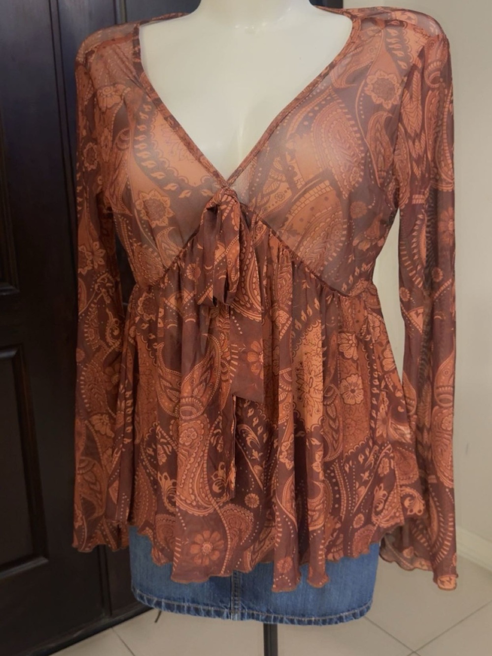 Women's Paisley Tie-Front Peasant Top - Brown & Rust